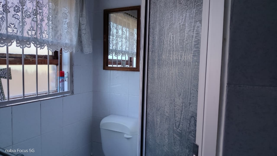 3 Bedroom Property for Sale in Wavecrest Eastern Cape